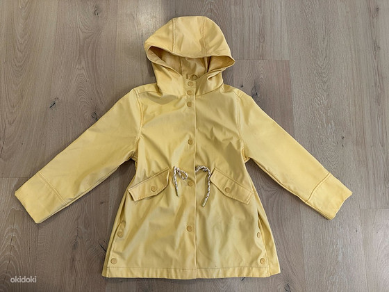 Zara vihmamantel 128