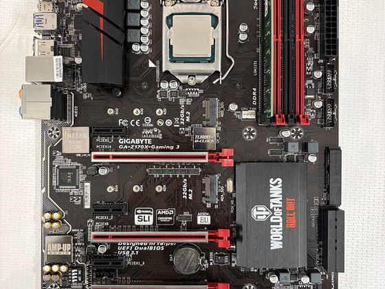 Intel i7 6700 + Gigabyte Z170 + 4GB RAM