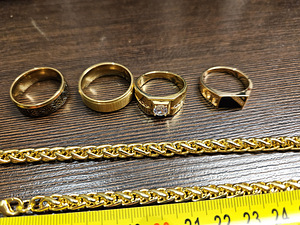 Sõrmused kullatud (1 foto / 7)