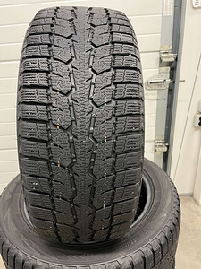 Toyo 216/55/17 (1 фото из 2)