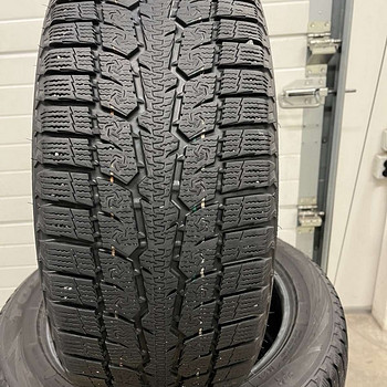 Toyo 216/55/17
