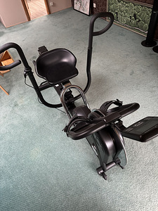Тренажёр Inspire Fitness CR2 Cross Rower (4 фото из 7)