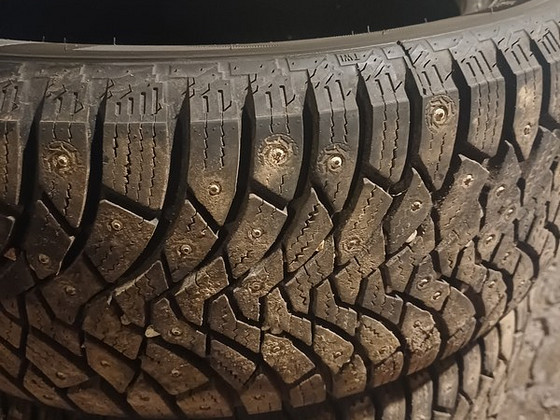 Naastrehvid 205/55 R16