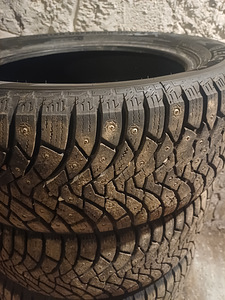 Naastrehvid 205/55 R16 (1 foto / 2)