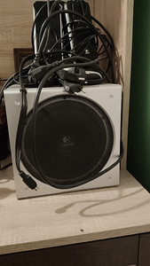 2.1-акустика Logitech Z-3 (2 фото из 4)