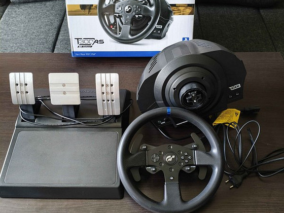 Thrustmaster T300 RS