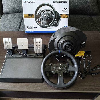 Thrustmaster T300 RS