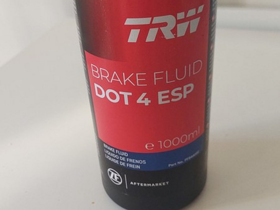 Pidurivedelik TRW DOT 4 ESP 1L