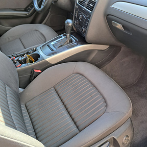 AUDI A4 B8 2008. 105 л.с. (7 фото из 14)