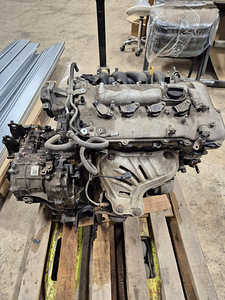 Mootor: (2ZRFAE) 1800CC 16-VALVE DOHC EFI (1 foto / 2)