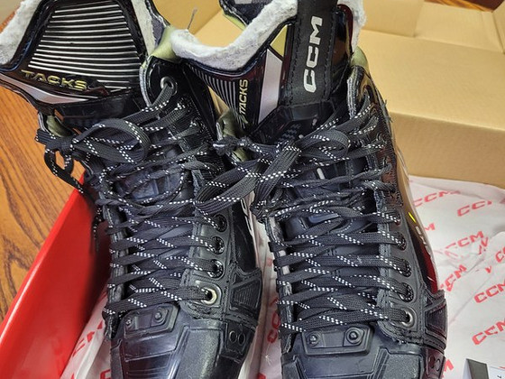 Продам коньки CCM, size 6, размер 40.5, стелька 25.1см