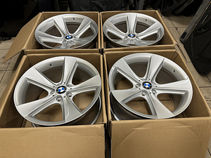 BMW 19tolli style128 veljed (2 foto / 3)