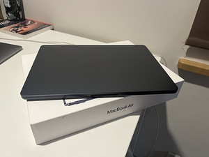 MacBook Air 13" (4 foto / 7)