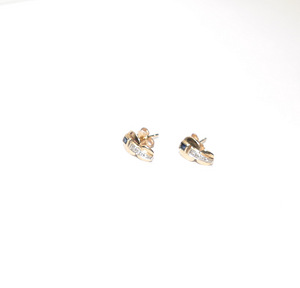 Золотые серьги 585 пробы 1.68 г (2 фото из 4)