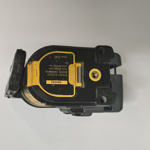Nivelir DeWalt DW089K + Kohver Katki Klaas (8 foto / 10)