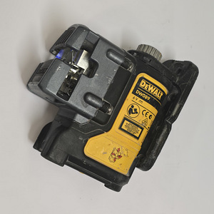 Nivelir DeWalt DW089K + Kohver Katki Klaas (10 foto / 10)
