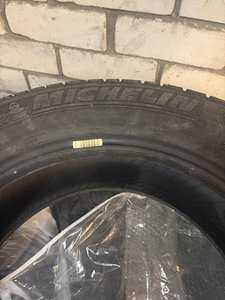 НЕ ИСПОЛьЗОВАННАЯ ЗИМНЯЯ РЕЗИНА ЛАМЕЛь MICHELIN 4ШТ (1 фото из 4)