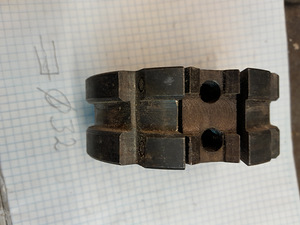 Puidu freesi tera hoidmise pea (2 foto / 2)