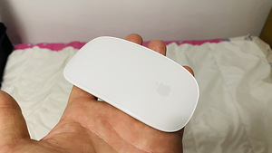 Magic Mouse Apple A1657 + клавиатура A1314 (2 фото из 7)