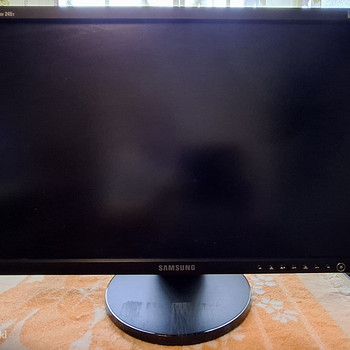 Монитор Samsung Syncmaster 245T