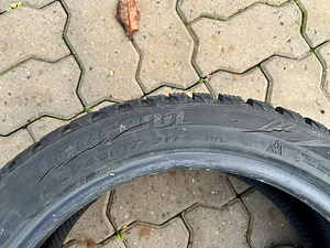 215 45 R17 (7 фото из 7)