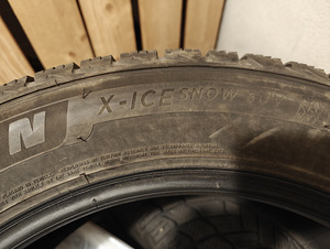 Шины - Michelin X-Ice Snow 235/55 R18 (6 фото из 8)