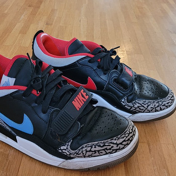 Nike Jordan tossud nr 44