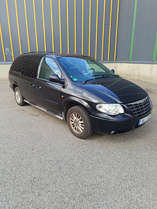 Продам Chrysler Grand Voyager (1 фото из 15)
