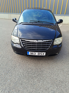 Продам Chrysler Grand Voyager (6 фото из 15)