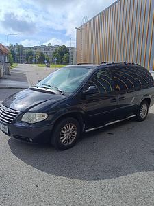 Продам Chrysler Grand Voyager (13 фото из 15)