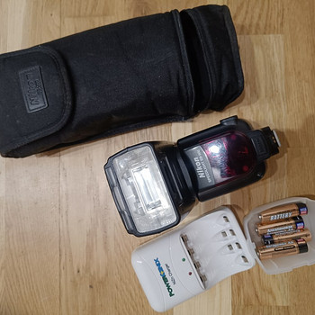Nikon sb900