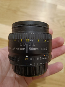 Nikkor 50mm 1:1.8d (4 фото из 4)