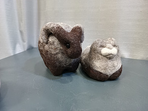 Käsitsi valmistatud villast mänguasjad (3 foto / 10)