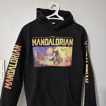 Mandalorian kapuutsiga pusa (star wars)