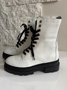Ботинки Tommy Hilfiger (4 фото из 4)