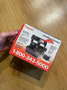 Polaroid 636 one step close up instant film camera (2 foto / 4)