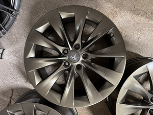 19" Tesla Model S originaalveljed 5x120 (2 foto / 9)