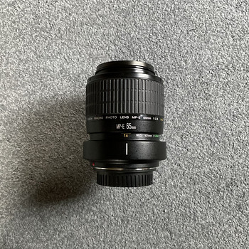 Canon ef MP-E 65MM 1-5X + lisad