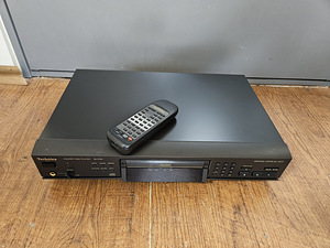 Technics SL-PG4 HiFi компактный дисковый проигрыватель (2 фото из 3)