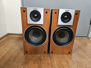 Jamo E640 HiFi полочная акустическая система (2 фото из 4)