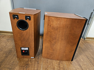 Jamo E640 HiFi полочная акустическая система (3 фото из 4)