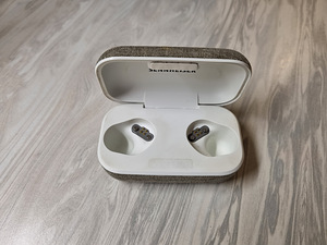 Sennheiser MOMENTUM True Wireless 2 (Ainult laadija) (3 foto / 3)