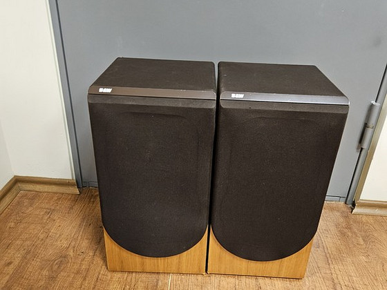 B&W Bowers and Wilkins DM22 HiFi 2-Way Loudspeaker System