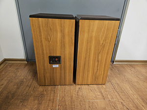 B&W Bowers and Wilkins DM22 HiFi 2-Полосная Акустическая Система (4 фото из 5)