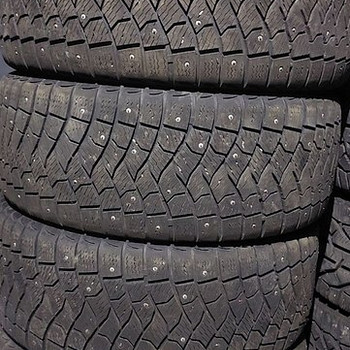 17 " Wolf naelrehvid 225 45 17 4tk