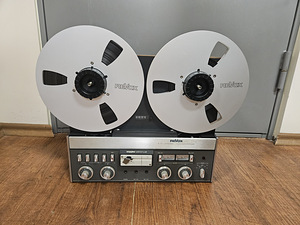Revox A77 3 Motor 2 Speed Reel to Reel Tape Recorder (2 foto / 4)