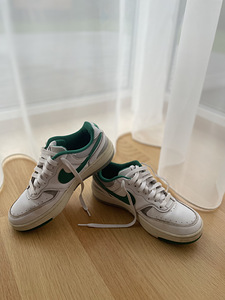 Nike Gamma Force (1 foto / 3)