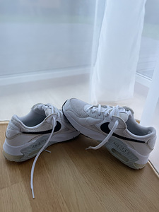 Nike Air Max 90 (3 foto / 3)
