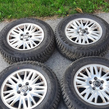 Talverehvid naastudega koos velgedega – 205/65 R15