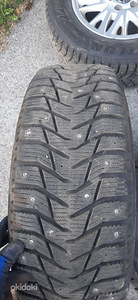 Зимние шины с шипами и дисками – 205/65 R15 (3 фото из 3)